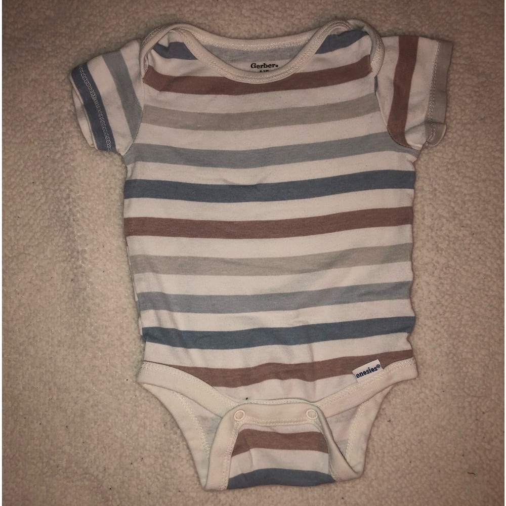 Gerber Baby Boy 0-3 Months Onesie